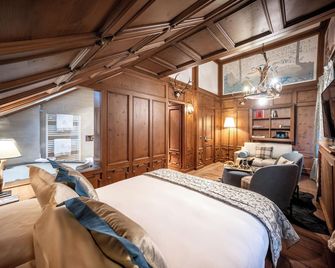 Ambra Cortina Luxury&Fashion Hotel - Cortina d'Ampezzo - Makuuhuone