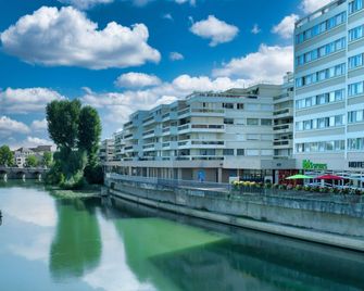 Ibis Styles Meaux Centre - Meaux - Building