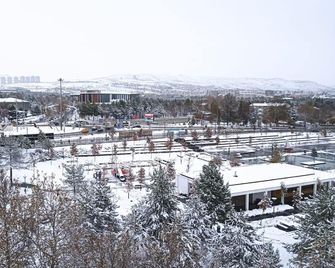 City Blue Hotel - Elazığ - Außenansicht