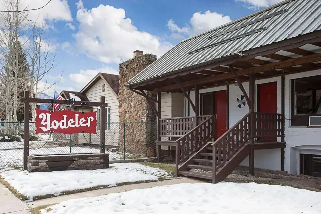 يوديلر موتل