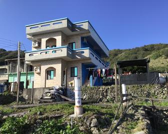 Yiai 蘭嶼以愛民宿 - 란위향 - 건물
