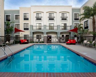 Hampton Inn Santa Barbara/Goleta - Goleta - Piscina