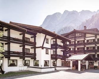 Sporthotel by Alpenlodge - Brand - Building