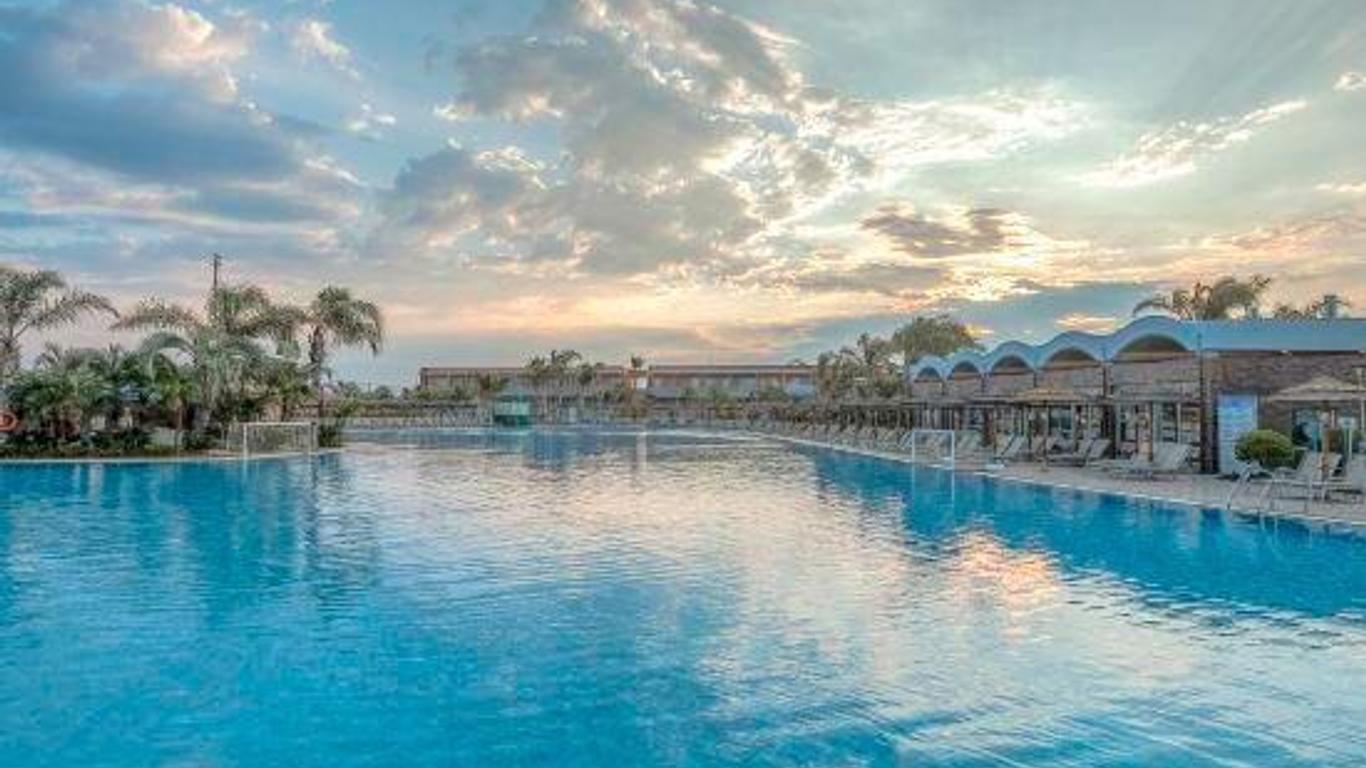 Blue Lagoon Resort