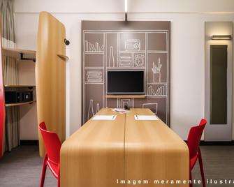 ibis Styles Curitiba Centro Civico - קוריטיבה - חדר שינה