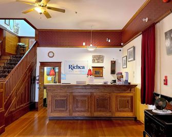 Royal Hotel Chilliwack - Chilliwack - Recepción