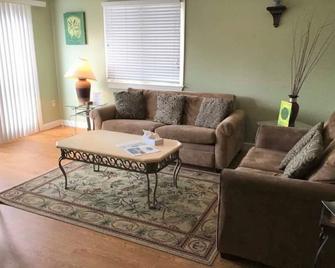 A Shore Thing By Beachside Management - Siesta Key - Huiskamer