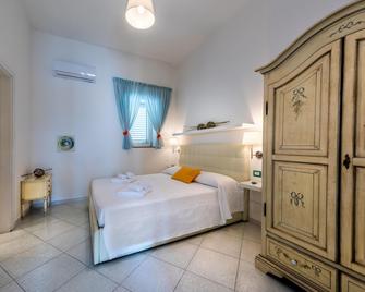 Ischia Dream Visions - Three-Room Apartment Antes - Ischia - Slaapkamer