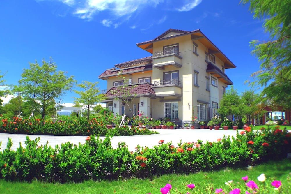 إليجانس هاوس