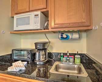 Inviting St Augustine Studio - Walk to the Beach! - St. Augustine