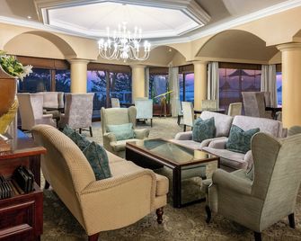Beverly Hills - Durban - Lounge