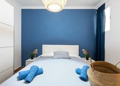 Charming 2 rooms Apartment, 3 beds, 8 min walk to Las Canteras Beach - Las Palmas de Gran Canaria - Bedroom