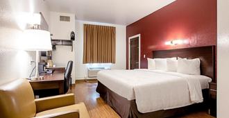 Seasons Inn Traverse City - Traverse City - Bedroom