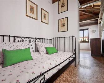 Loft Overlooking The Grand Canal - Venice - Living room