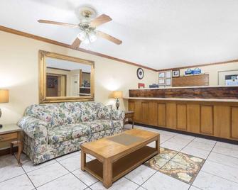 Economy Inn By OYO Ashburn - Ashburn
