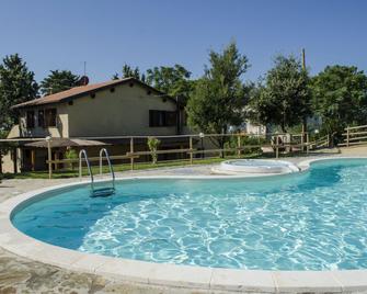 Agriturismo La Luciana - Castiglione della Pescaia - Pool
