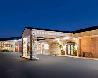 دايز إن باي ويندام دوبيوك - دوبوك - مبنى