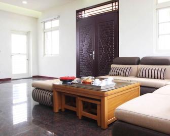 Tian Lin Green B&B - Jinsha Township - Living room