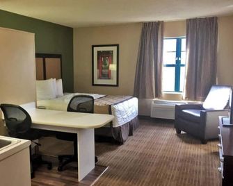Motel 6 Suites Rochester Henrietta, Ny - Rochester