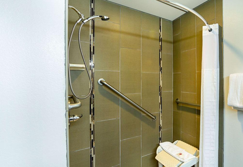 Comfort Suites Lubbock 67 1 0 5 Lubbock Hotel Deals