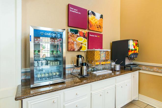 Comfort Suites Lubbock Rm 277 R M 4 3 5 Lubbock Hotel Deals