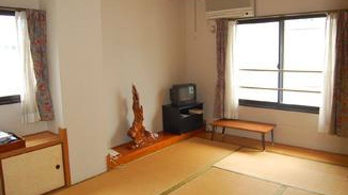 Ryokan Kamomeso (Yakushima)