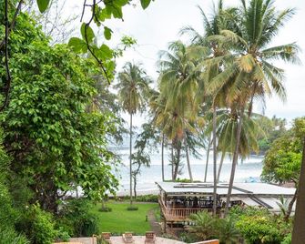 Las Flores Resort - San Miguel - Binnenhof