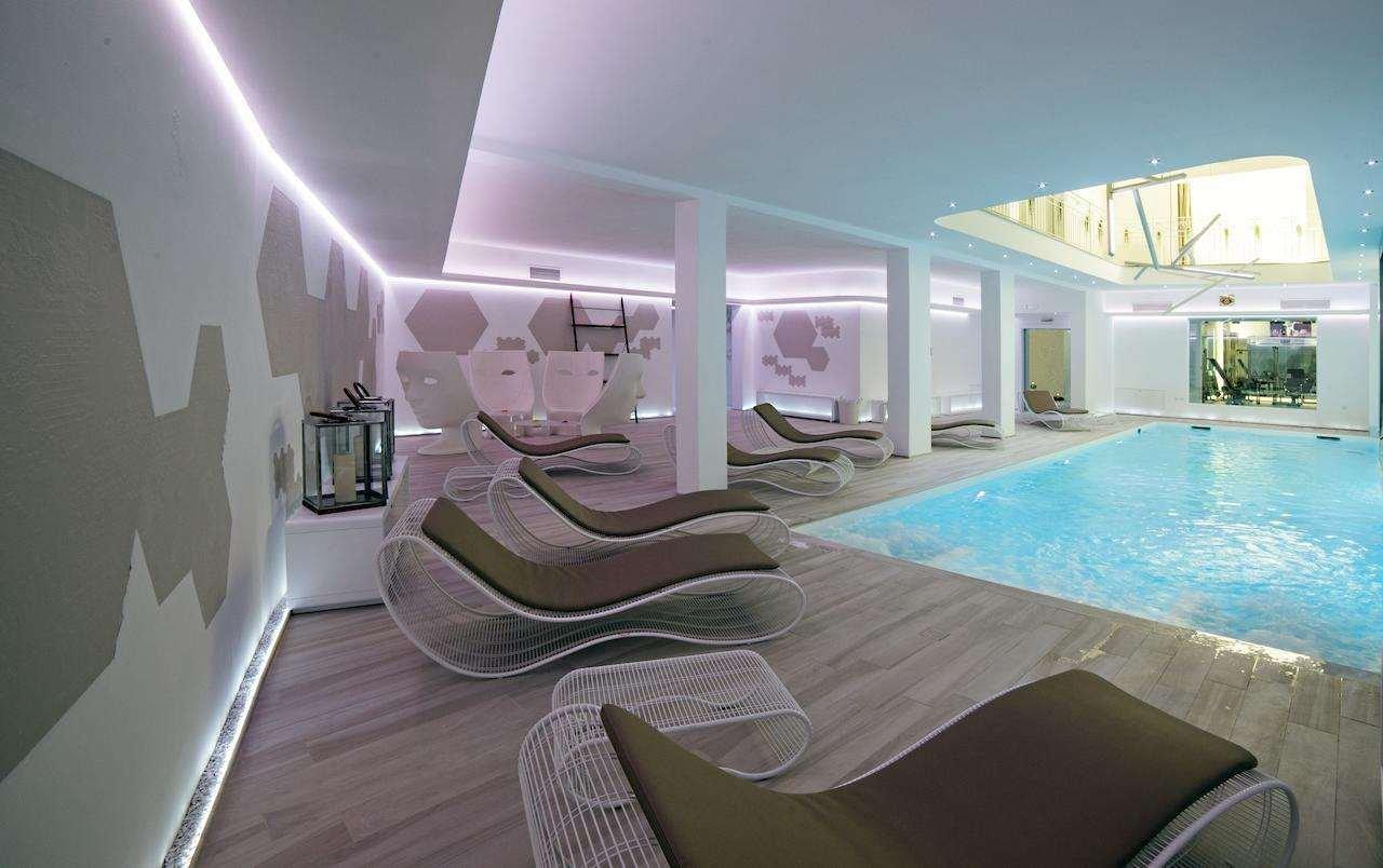 victoria palace hotel & spa