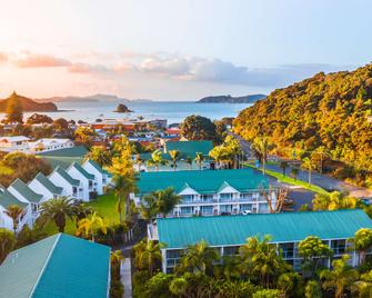 Scenic Hotel Bay of Islands - Paihia - Pool