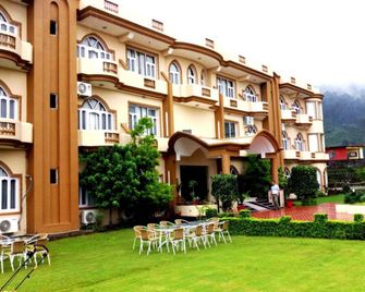 Imperial Heights Resort - Dharamshala - Building