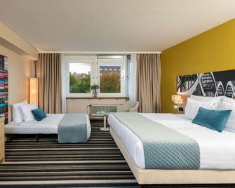 Leonardo Hotel Hamburg Elbbrücken - Hamburg - Bedroom