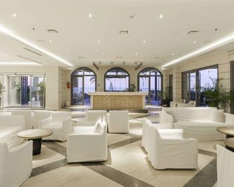 Aegean Pearl - ריתימנו - טרקלין