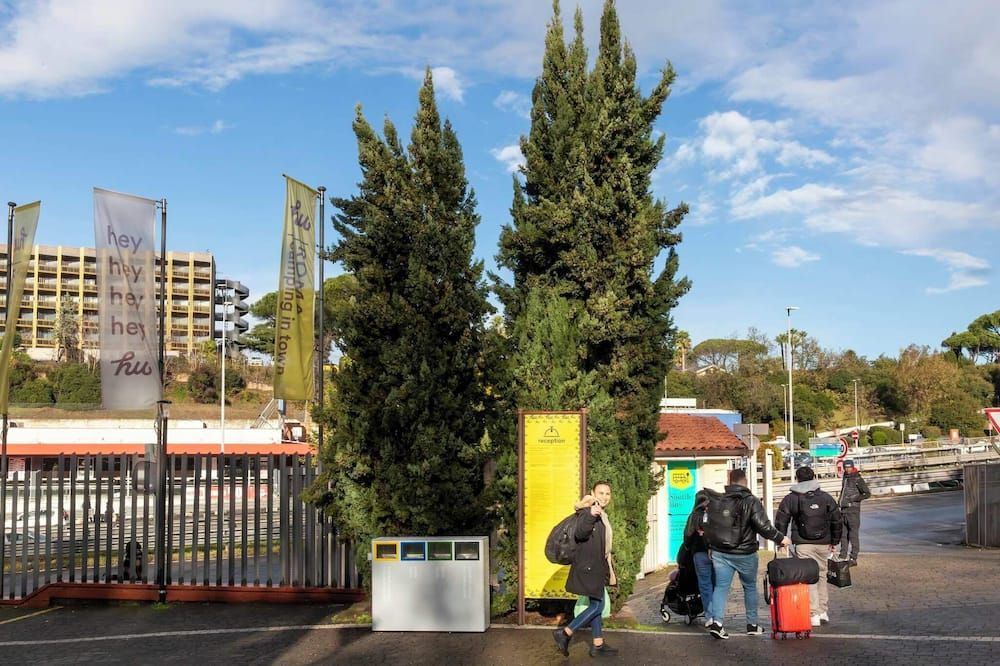 hu Roma Camping In Town - Rome - Outdoor view