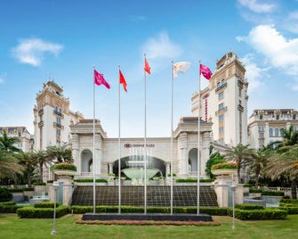 Crowne Plaza Resort Sanya Bay By IHG - Sanya - Bâtiment