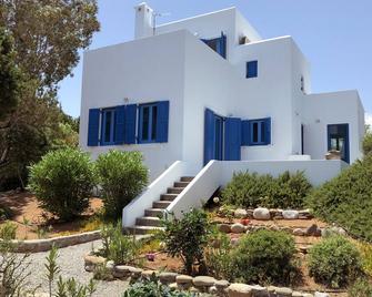 Paradisiac villa, southern Rhodes - Lachania - Edificio