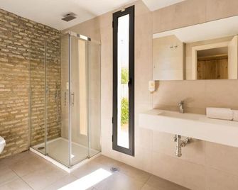 Black Swan Hostel Sevilla - Seville - Bathroom
