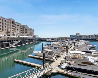 Belle Escapes - Glenelg Cottage by Marina - Glenelg - Pool
