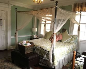 Brookside Inn At Laurens - Laurens - Bedroom