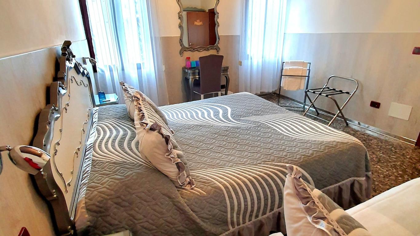 ريزيدنزا ديجلي أنجيلي