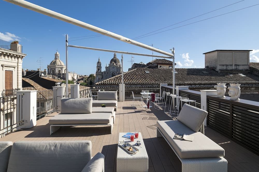 ديومو سويتس آند سبا