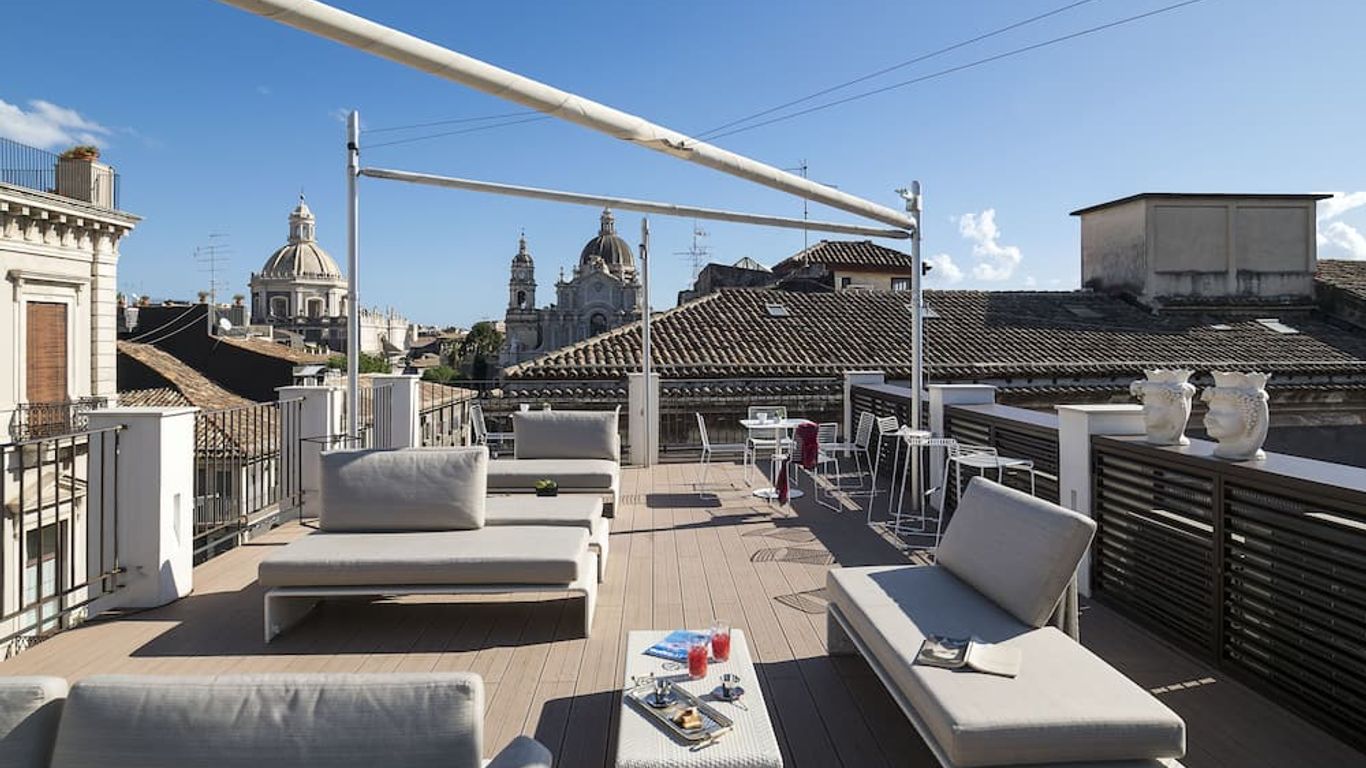 ديومو سويتس آند سبا