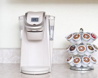 Four Seasons Lodging - Mount Vernon