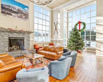 Stratton Mountain Condo with Shared Pool, Hot Tubs, and Sauna - Walk to Lifts - Stratton - Lobby