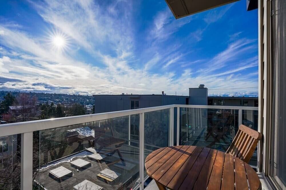 Fremont home with panoramic views near Woodland Zoo - سياتل - مطعم