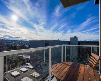 Fremont home with panoramic views near Woodland Zoo - سياتل - مطعم