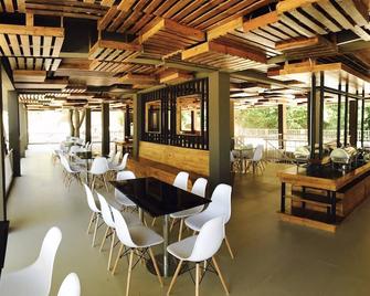 Sealey Resort - Ko Lan - Restaurante