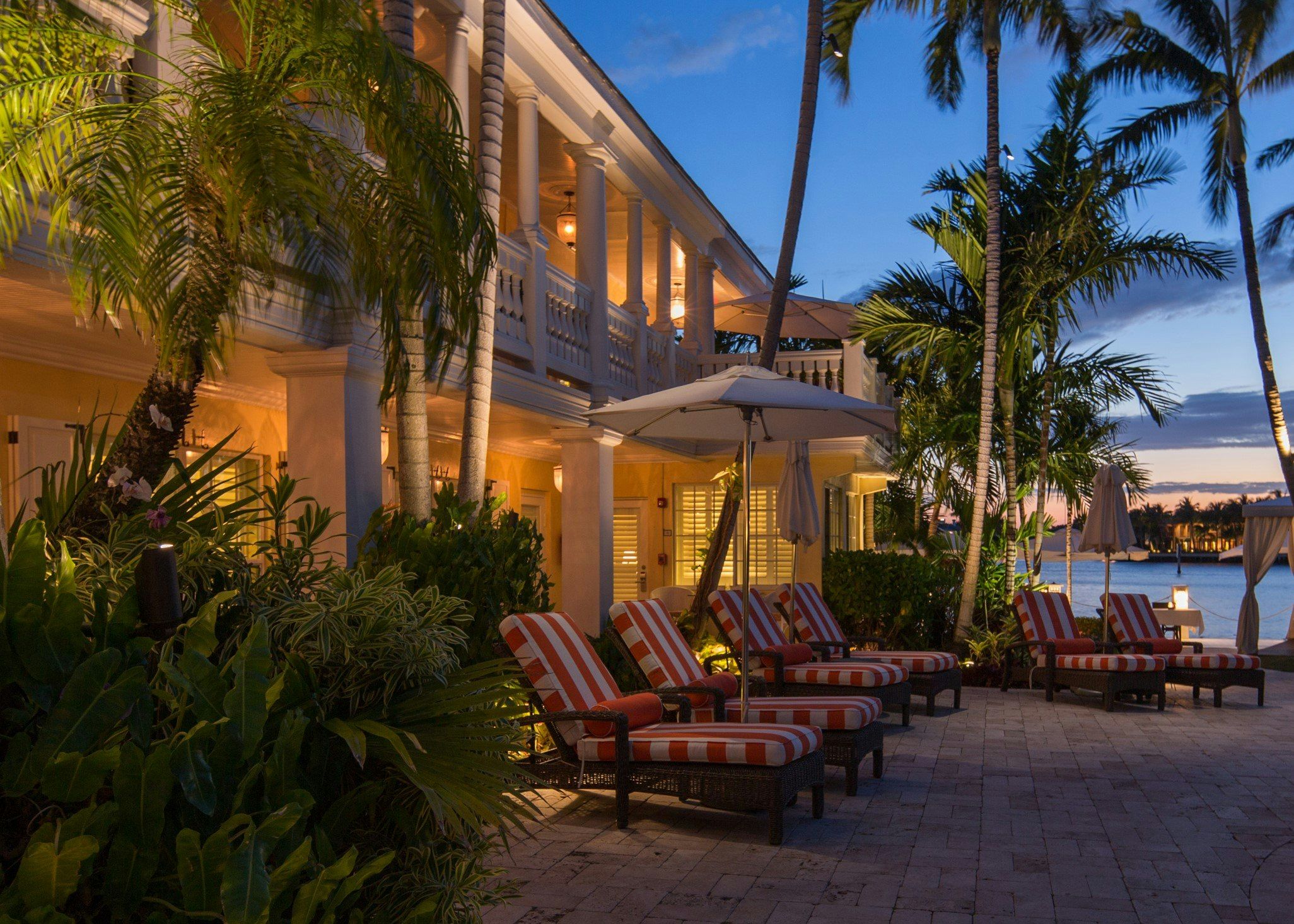 ذا بيلارز هوتل آند كلوب - فورت لاودردال - شرفة مرصوفة