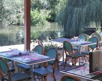 La Vieille Auberge - Sansais - Restaurant