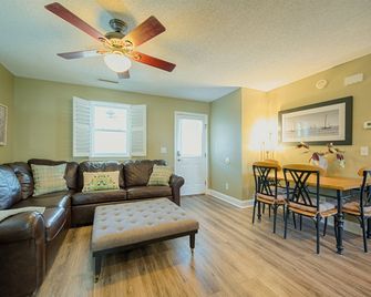 Windy Hill Villa 1 - Beach Barnacle - North Myrtle Beach