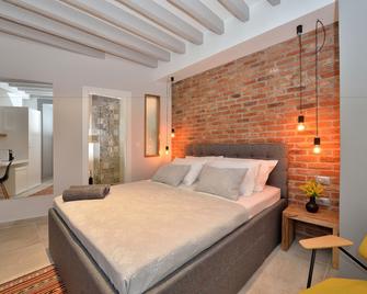 Apartments & Rooms Mareta Exclusive - Zadar - Bedroom
